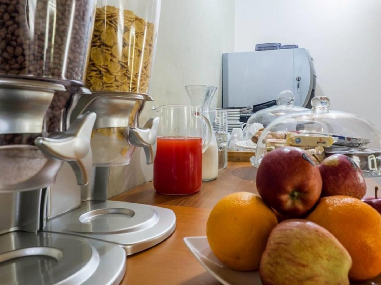 Relais Sistina Bed & Breakfast Rome Exterior photo